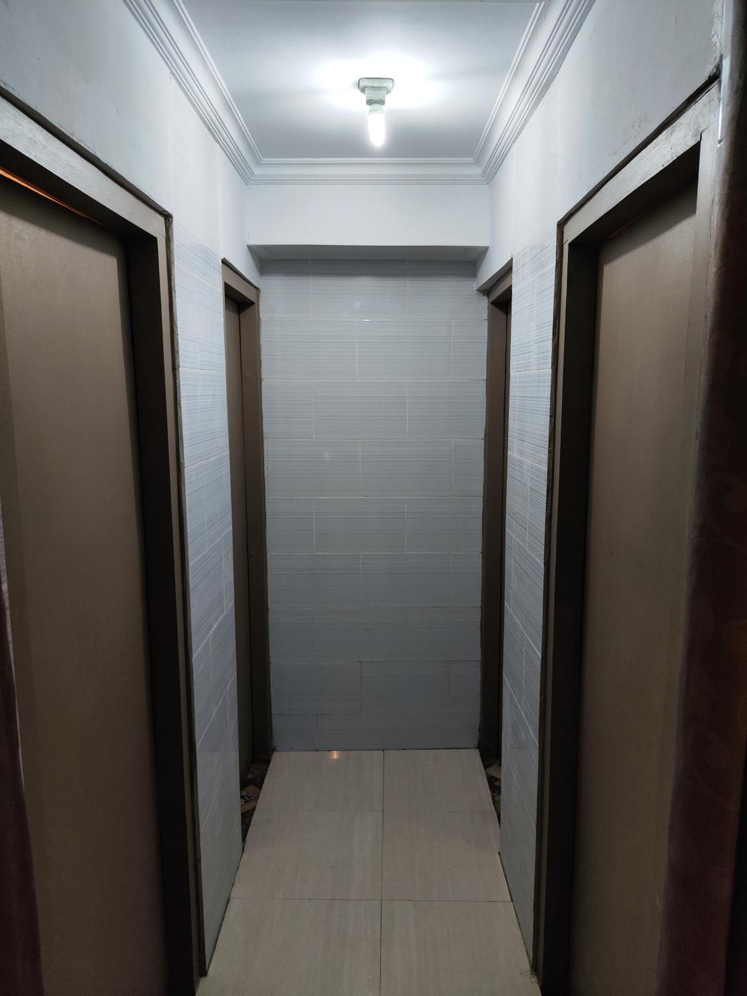 Ega S Hostel Batununggul エクステリア 写真